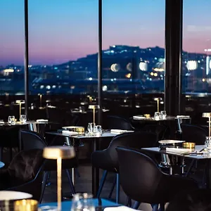 Gold Tower Lifestyle **** نابولي